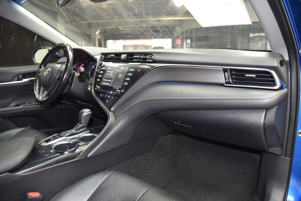 2019 Toyota Camry Image 27