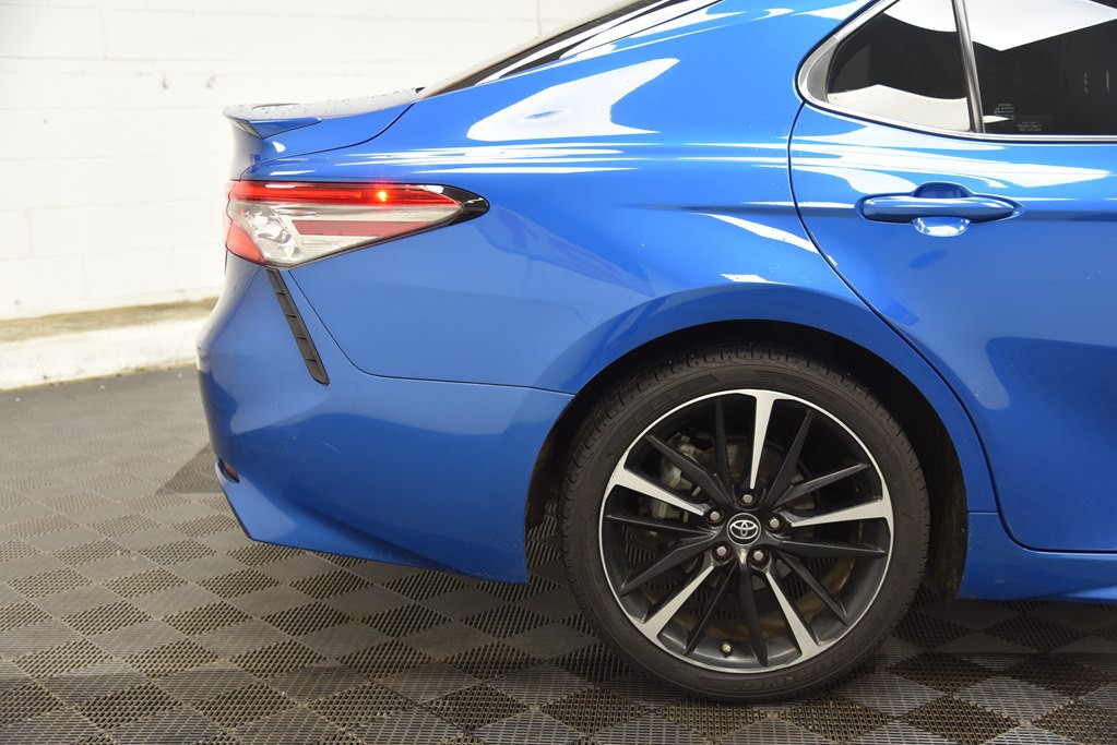 2019 Toyota Camry Image 40