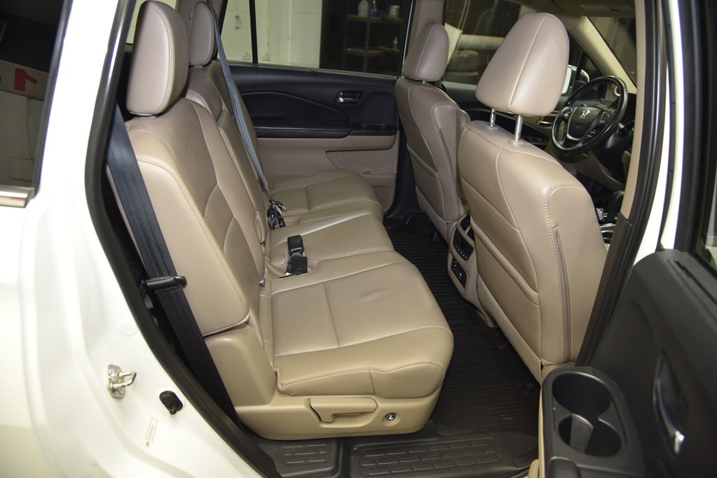 2016 Honda Pilot Image 15