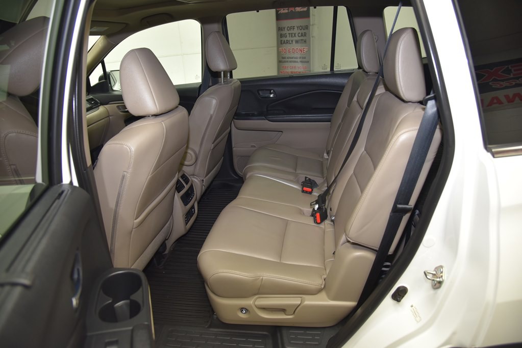 2016 Honda Pilot Image 21