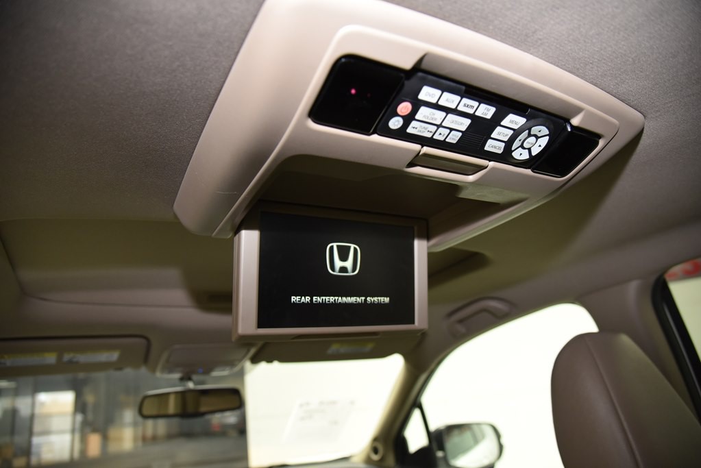 2016 Honda Pilot Image 24