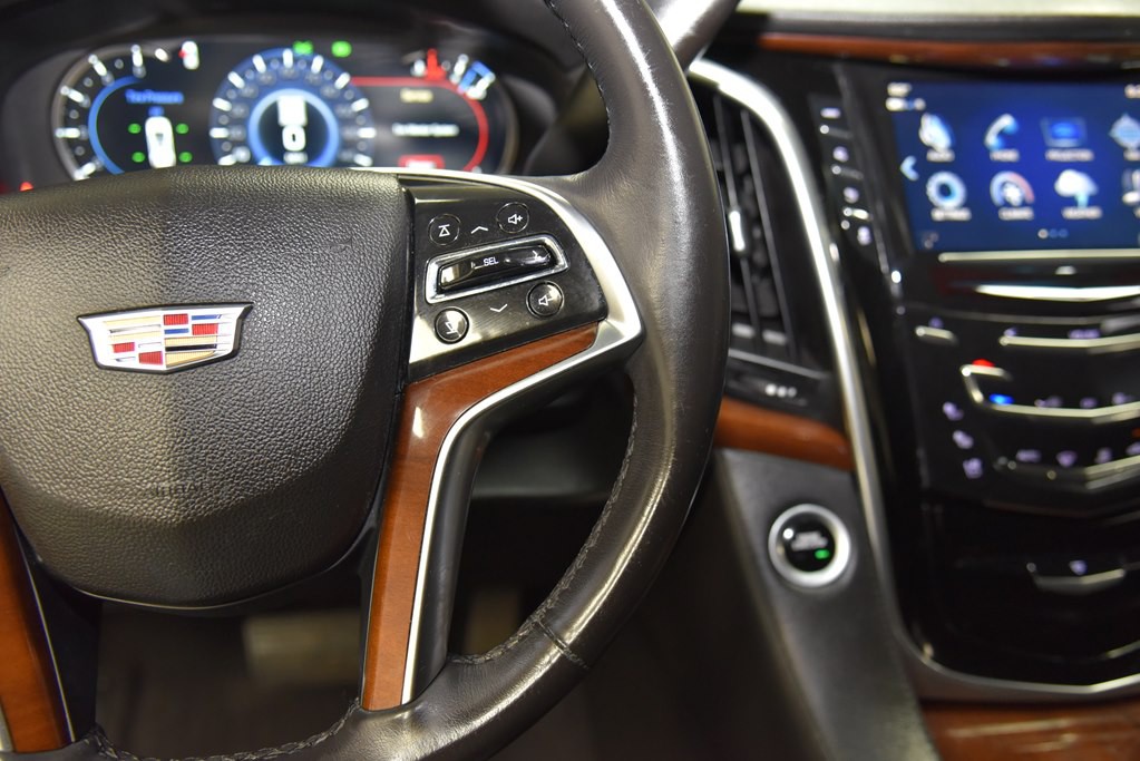 2019 Cadillac Escalade Image 29