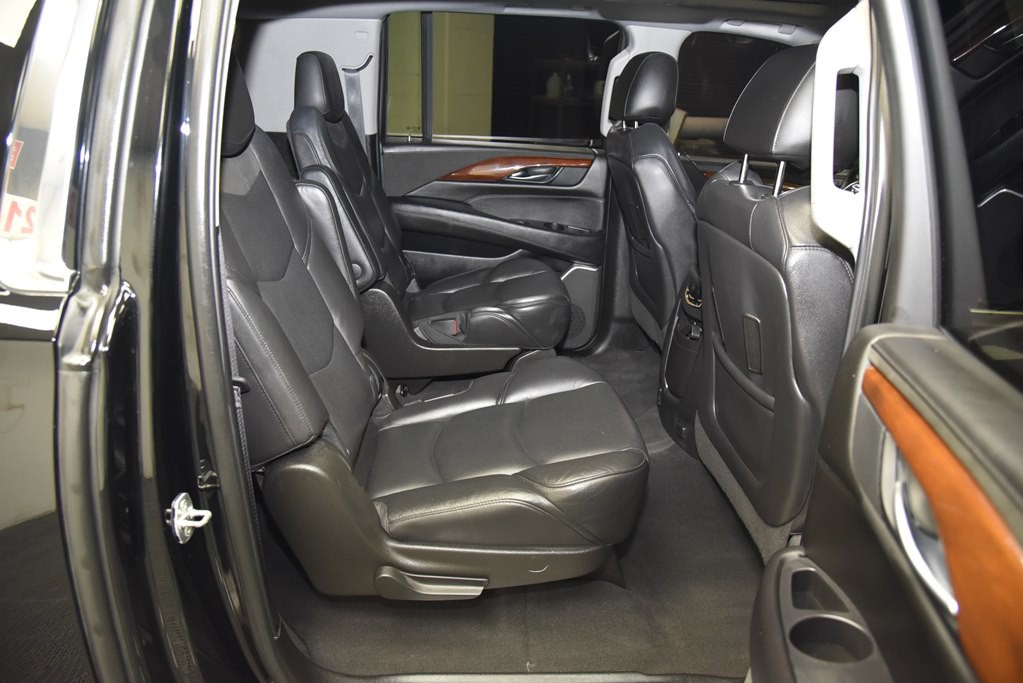 2019 Cadillac Escalade Image 33