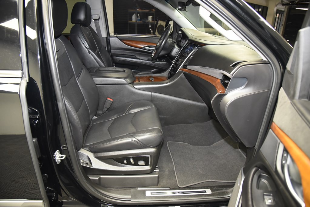 2019 Cadillac Escalade Image 36