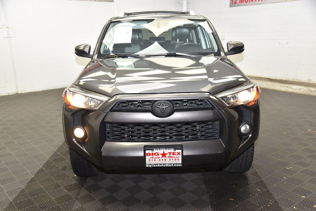 2016 Toyota 4Runner Image 8
