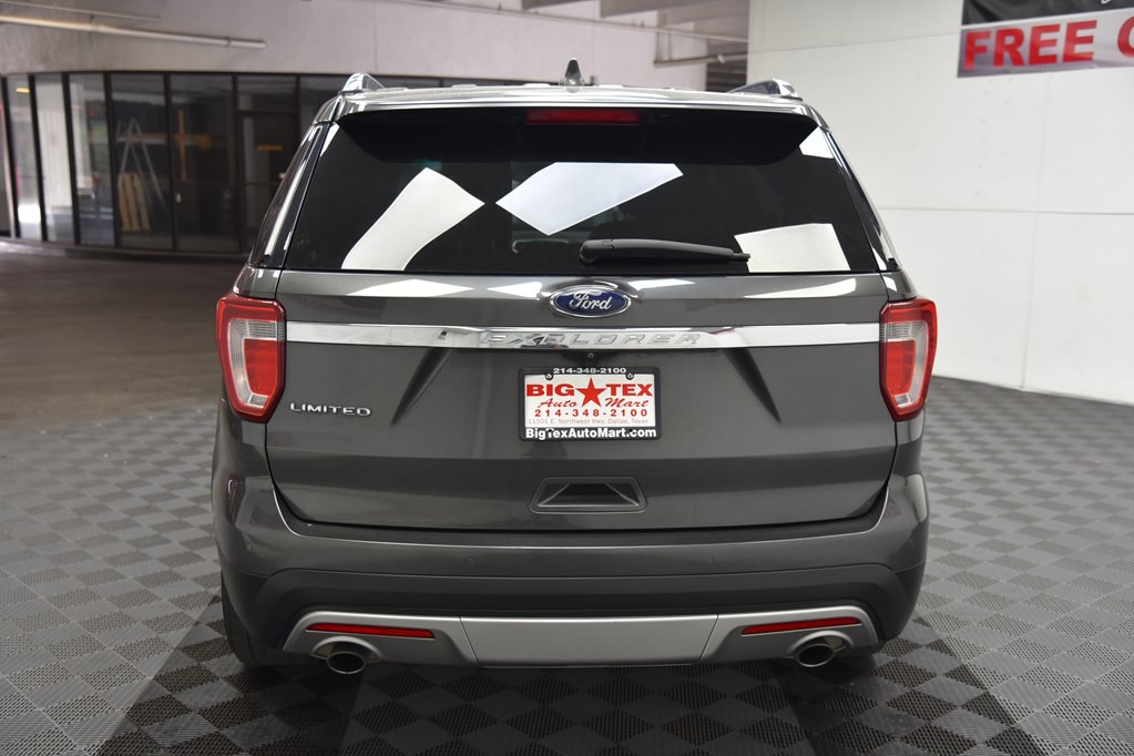 2017 Ford Explorer Image 4