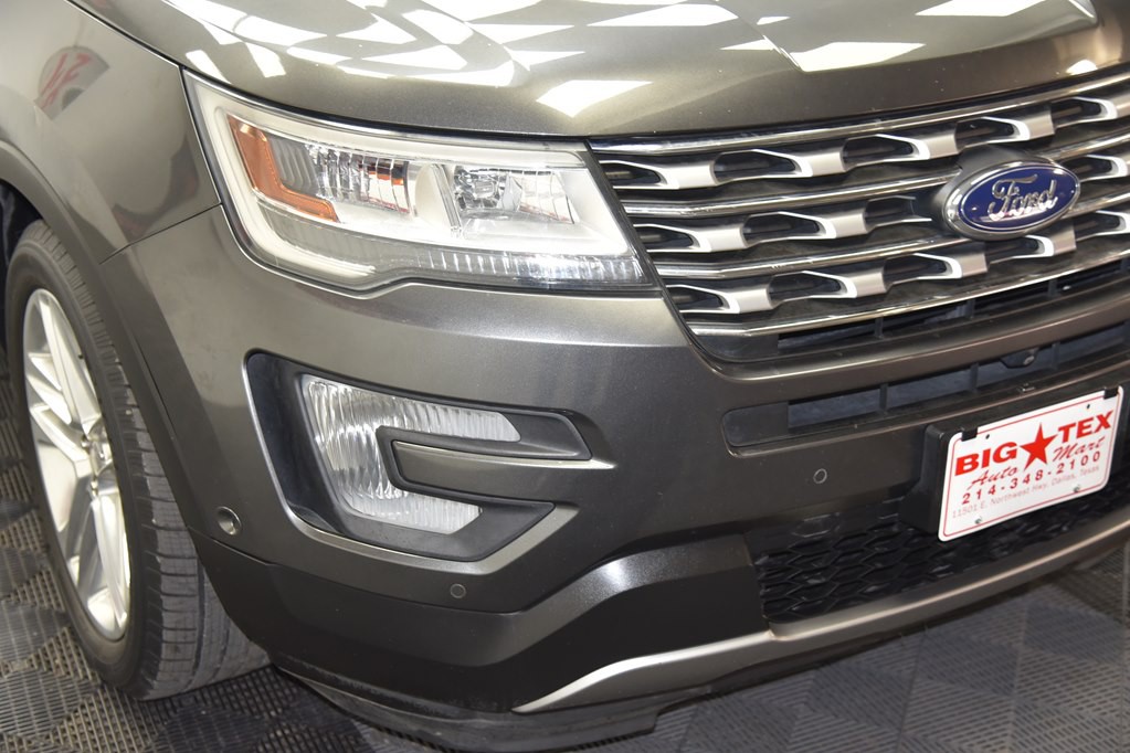 2017 Ford Explorer Image 11