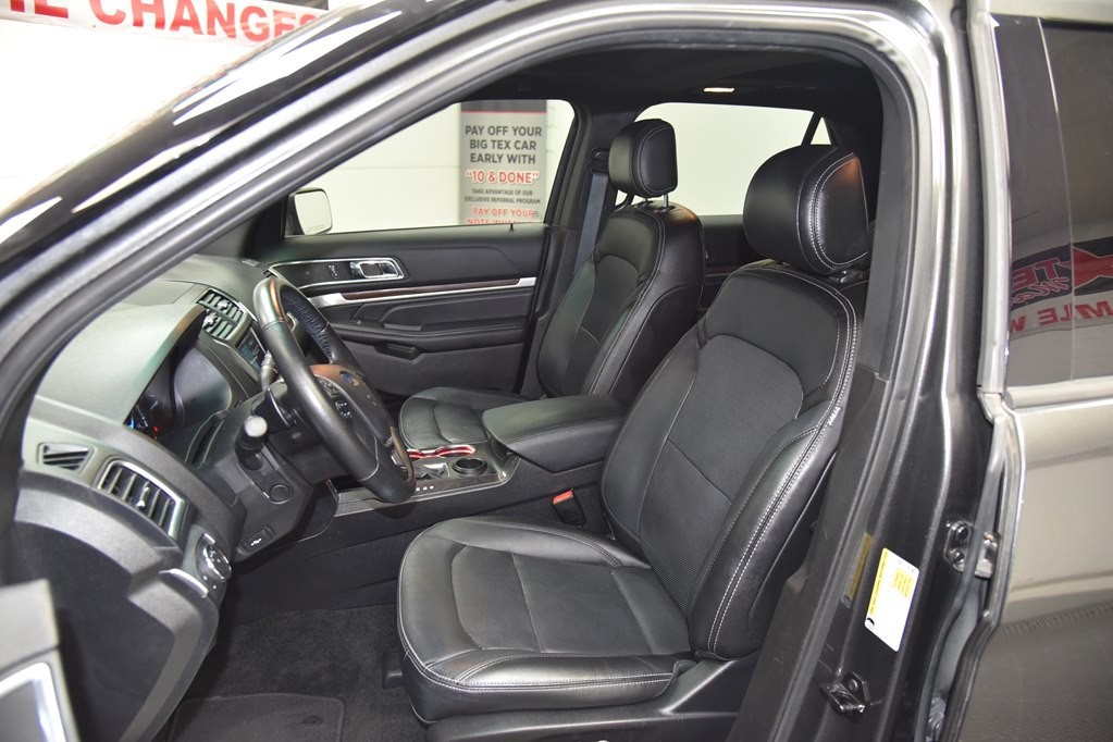 2017 Ford Explorer Image 45