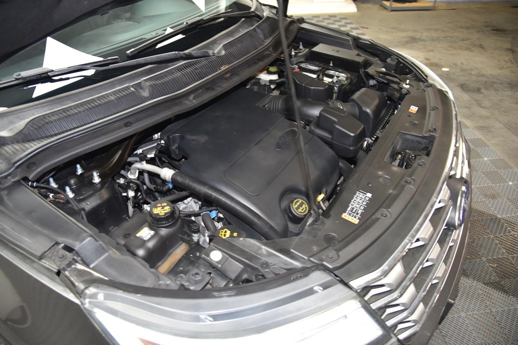 2017 Ford Explorer Image 56
