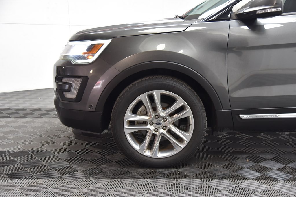 2017 Ford Explorer Image 58