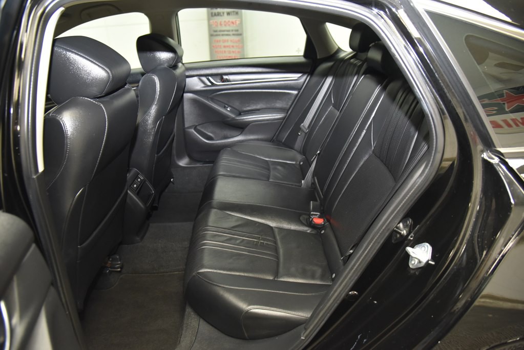 2021 Honda Accord Image 12