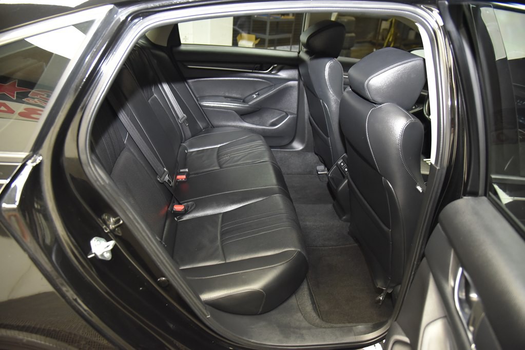2021 Honda Accord Image 27