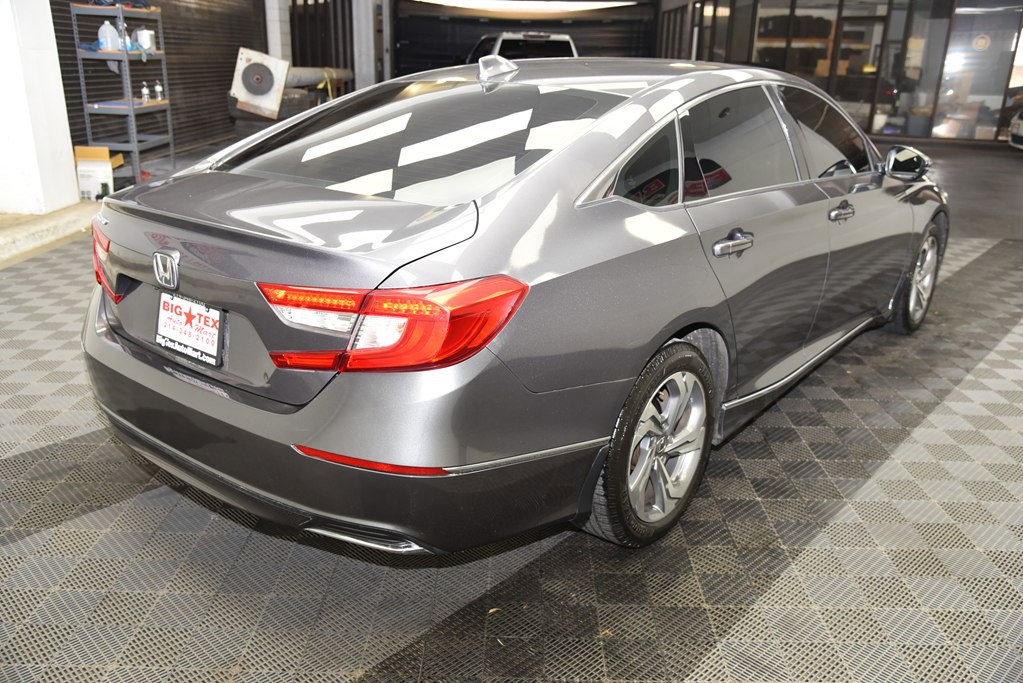 2019 Honda Accord Image 5