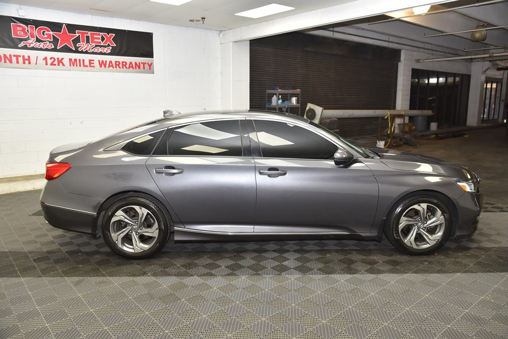 2019 Honda Accord Image 6