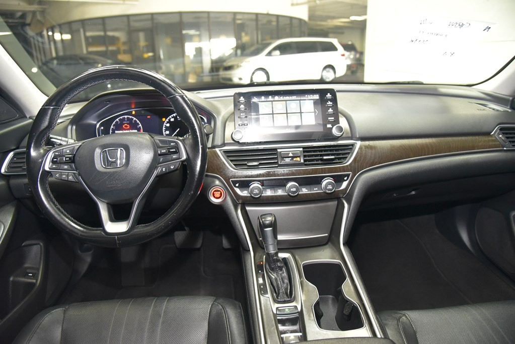 2019 Honda Accord Image 18
