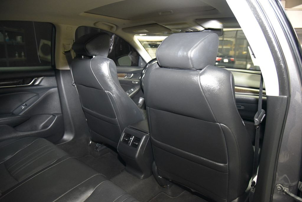 2019 Honda Accord Image 26
