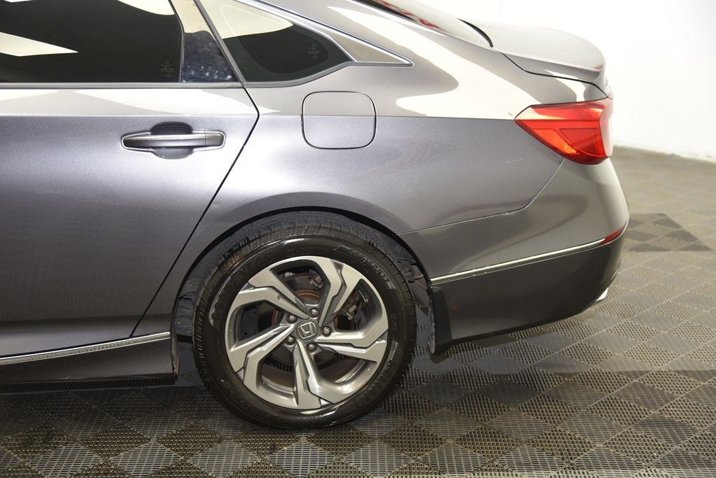 2019 Honda Accord Image 32
