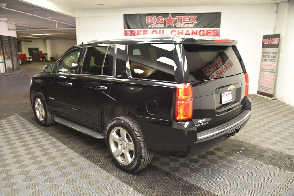 2017 Chevrolet Tahoe Image 3