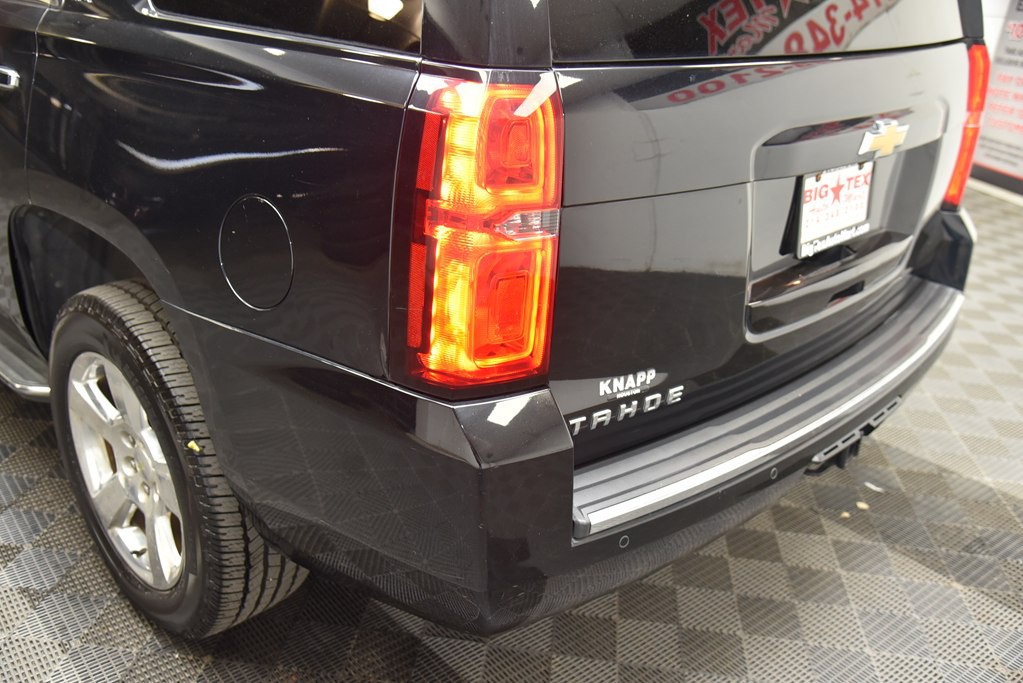 2017 Chevrolet Tahoe Image 11