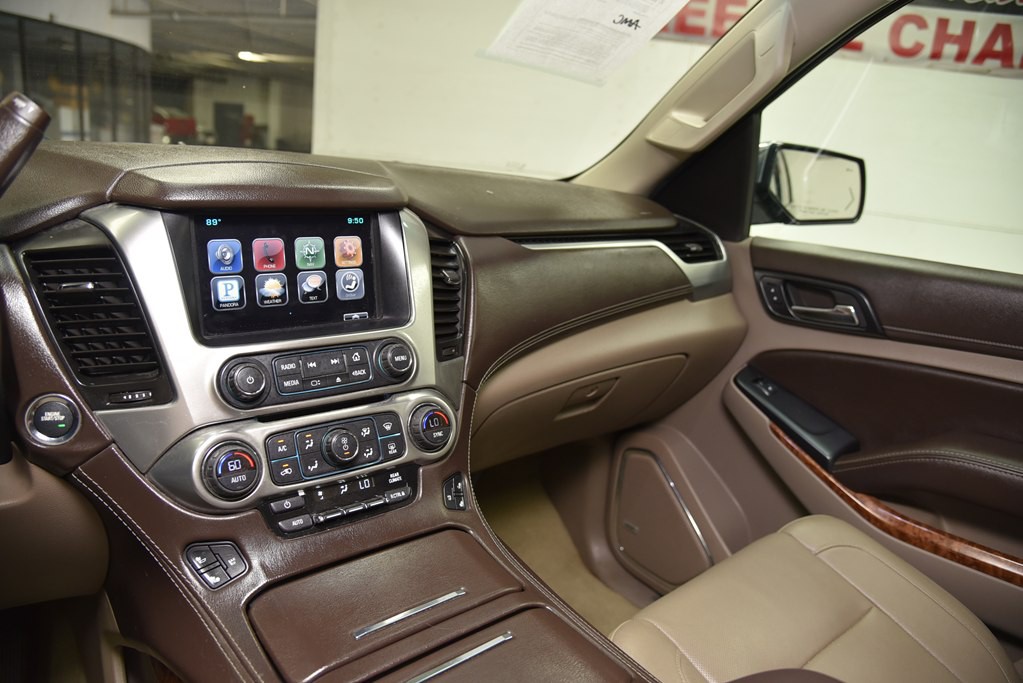2017 Chevrolet Tahoe Image 28
