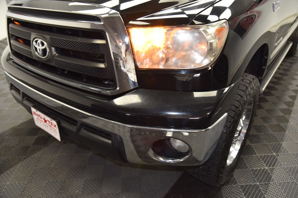 2012 Toyota Tundra Image 10