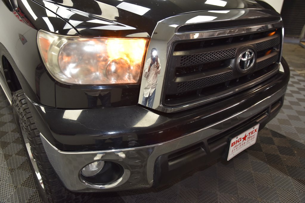 2012 Toyota Tundra Image 11