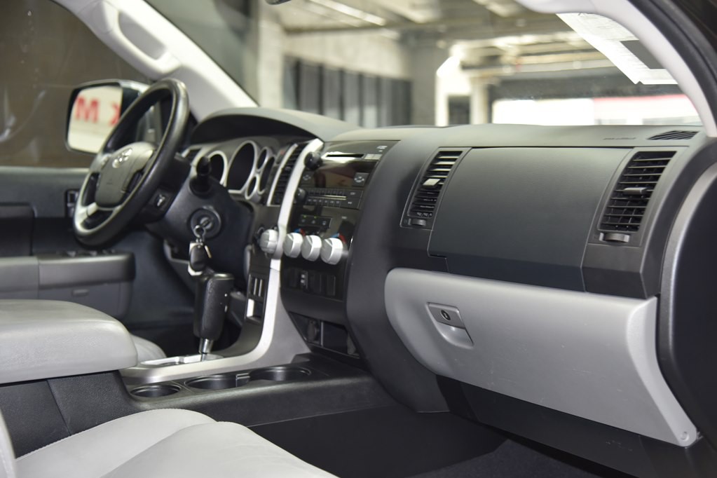 2012 Toyota Tundra Image 33