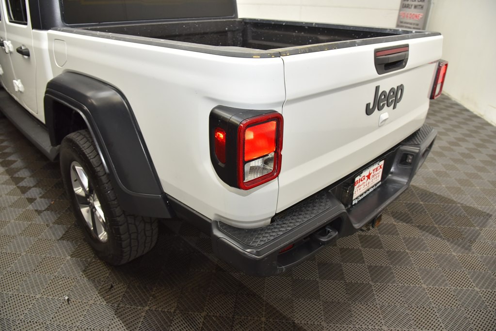 2020 Jeep Gladiator Image 12