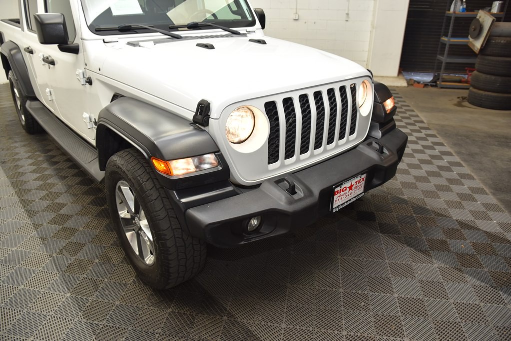 2020 Jeep Gladiator Image 14