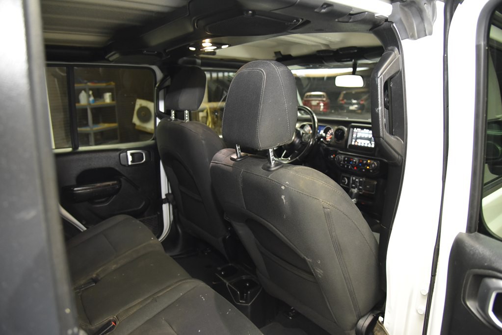 2020 Jeep Gladiator Image 16