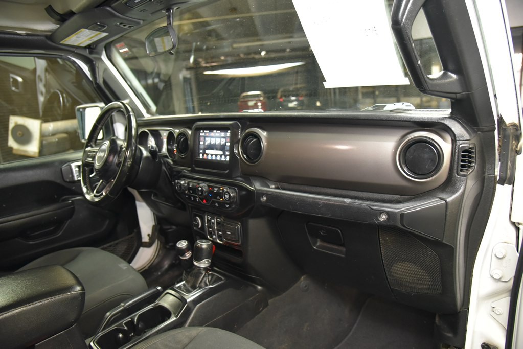 2020 Jeep Gladiator Image 19