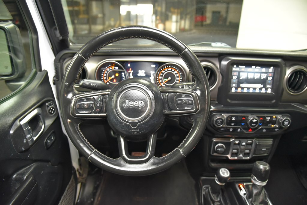2020 Jeep Gladiator Image 25