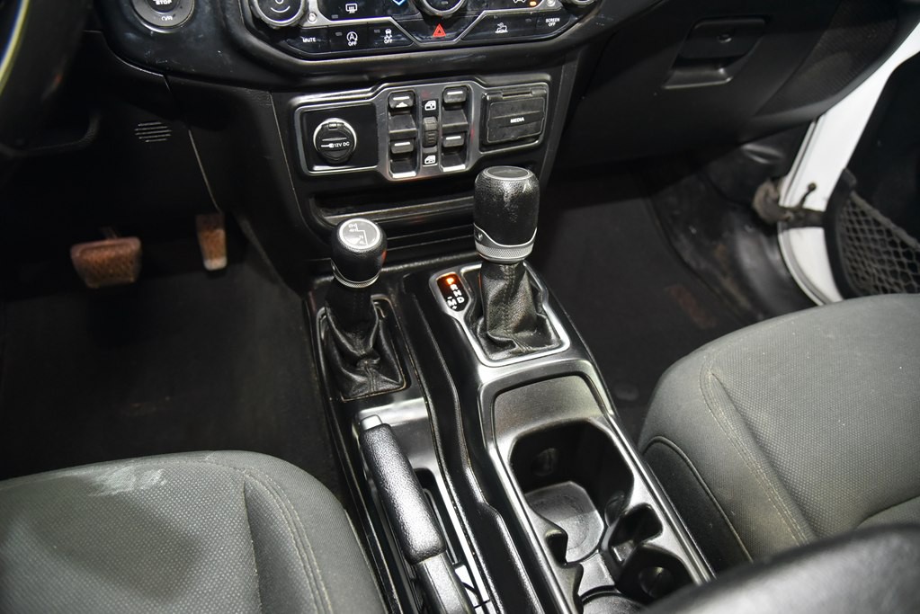 2020 Jeep Gladiator Image 26
