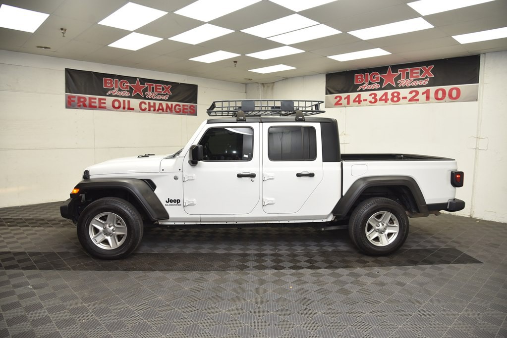 2020 Jeep Gladiator Image 2