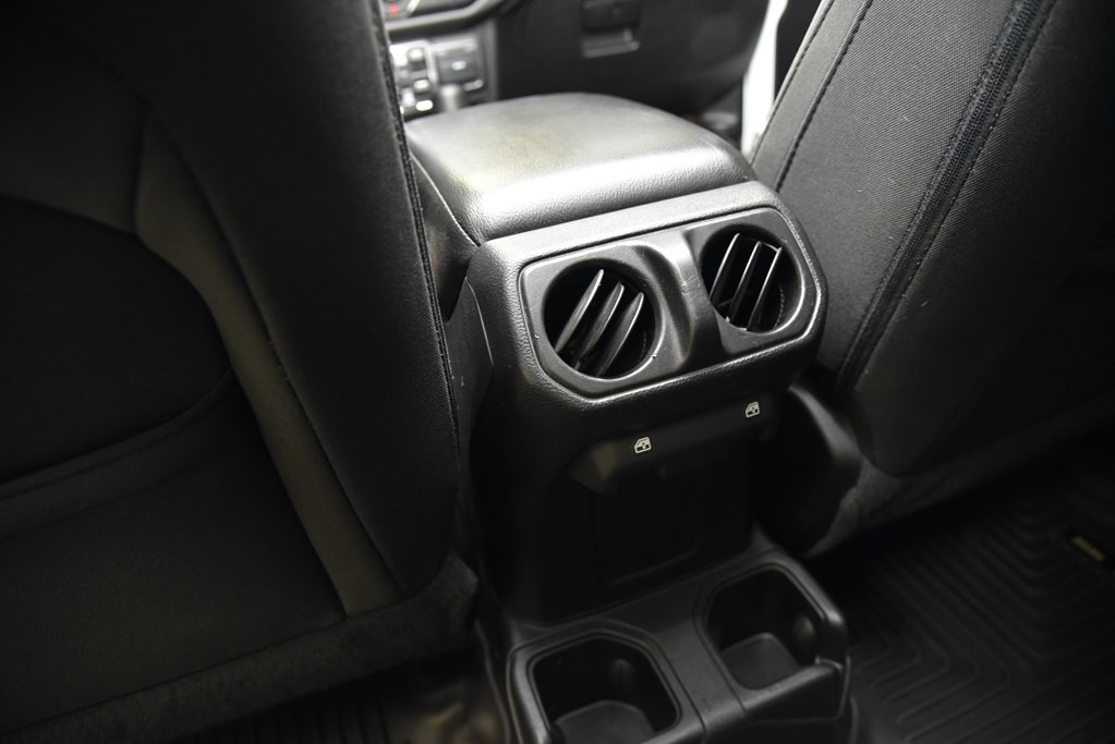 2020 Jeep Gladiator Image 26