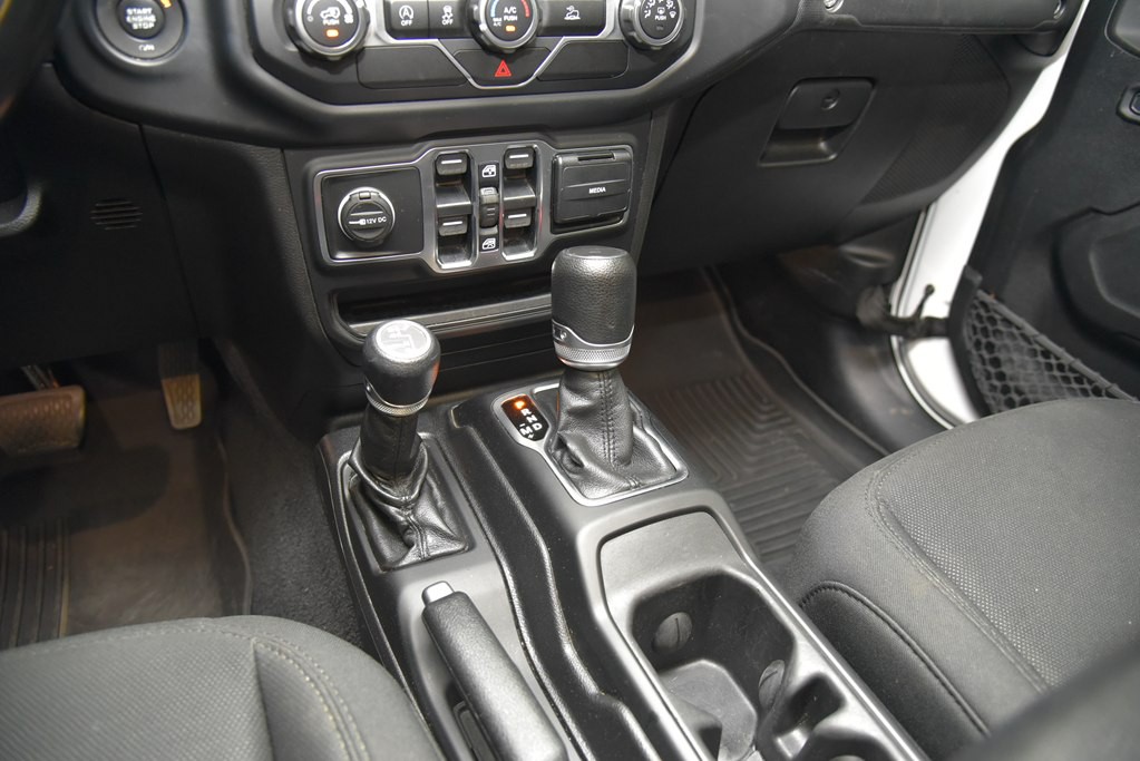 2020 Jeep Gladiator Image 29