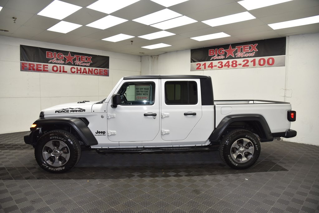 2020 Jeep Gladiator Image 2