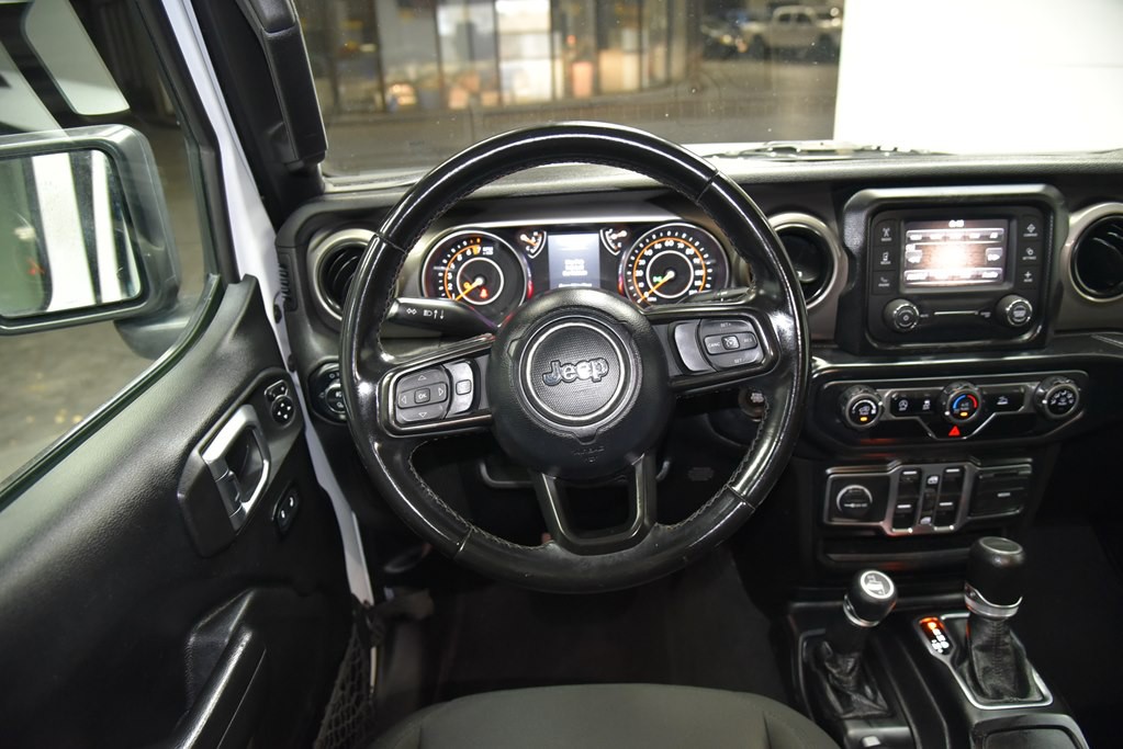 2020 Jeep Gladiator Image 25