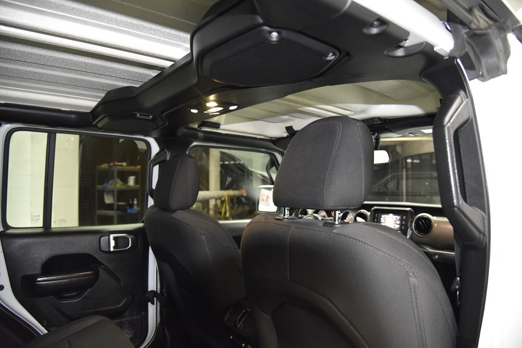 2020 Jeep Gladiator Image 28
