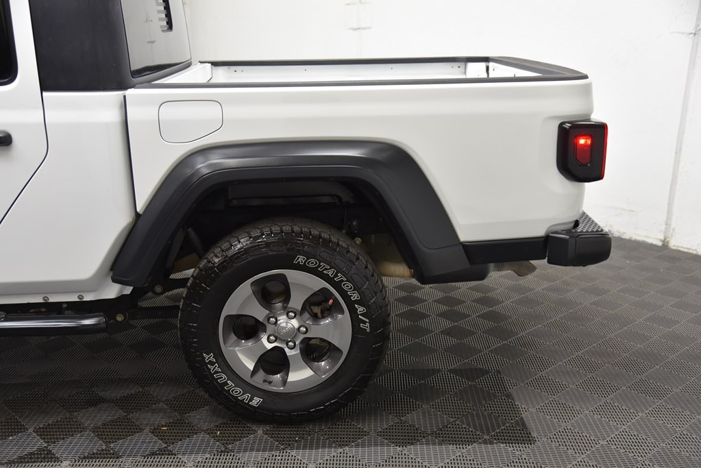2020 Jeep Gladiator Image 38