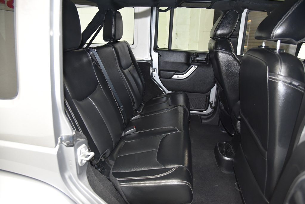 2016 Jeep Wrangler Unlimited Image 17
