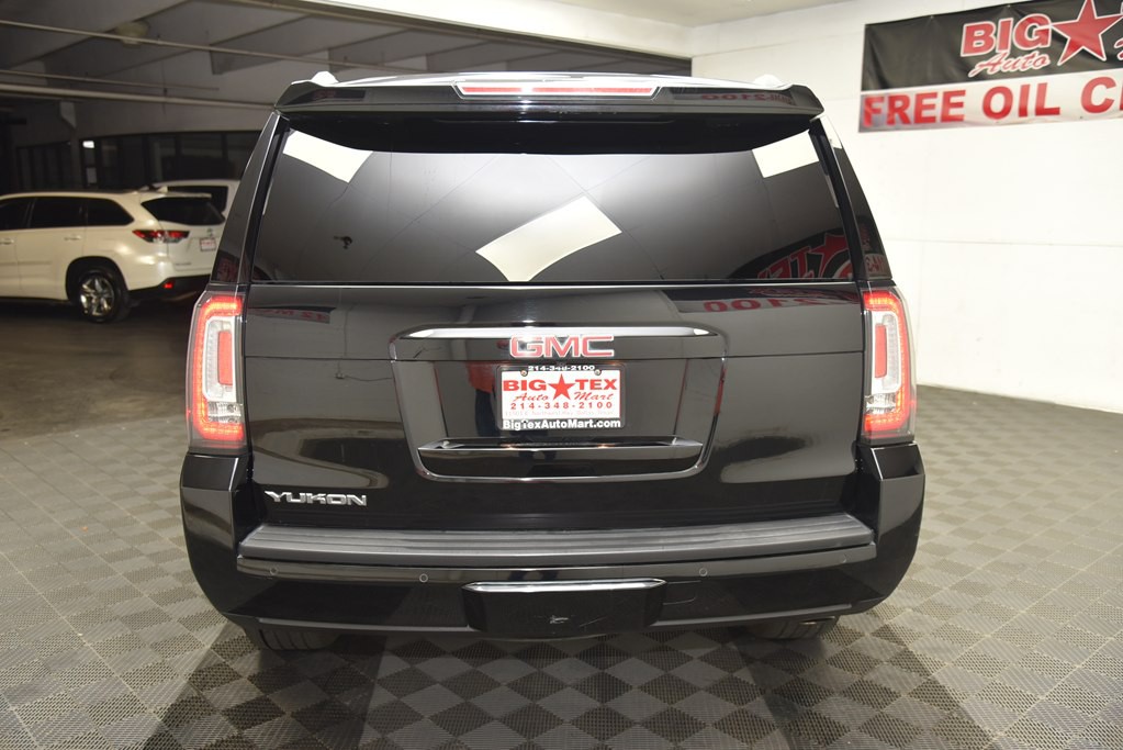 2018 GMC Yukon Image 4