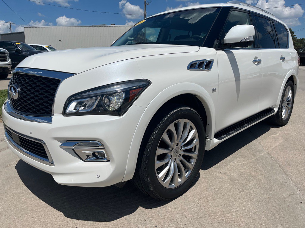 2017 INFINITI QX80 BASE