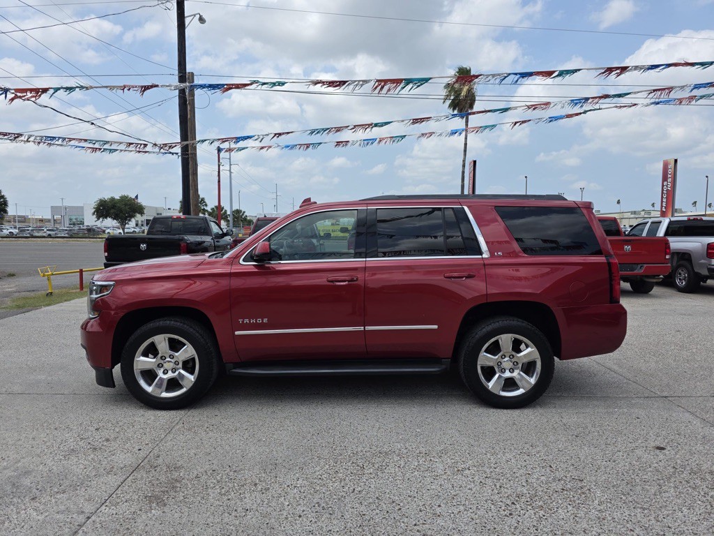 2015 Chevrolet Tahoe Image 2