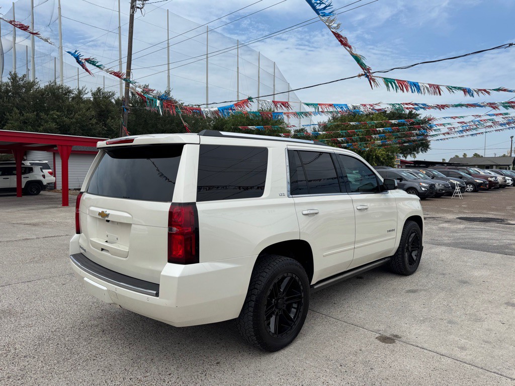2015 Chevrolet Tahoe Image 4