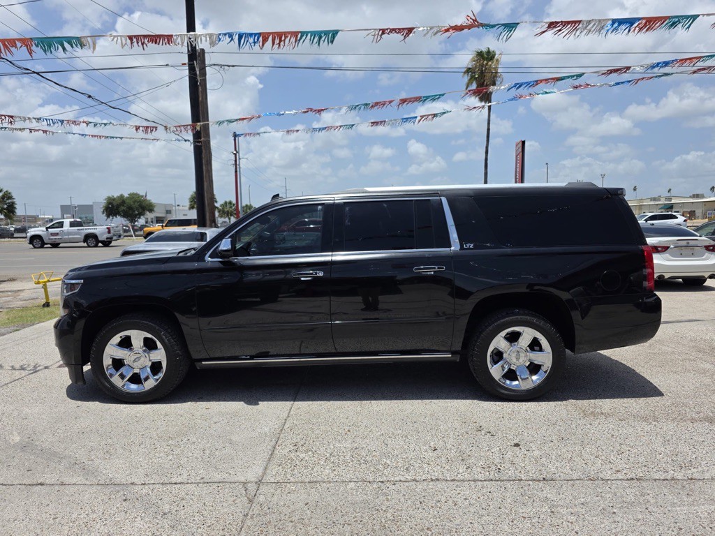 2015 Chevrolet Suburban Image 5