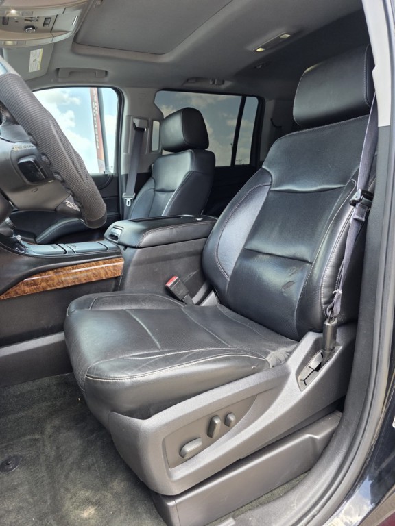 2015 Chevrolet Suburban Image 9