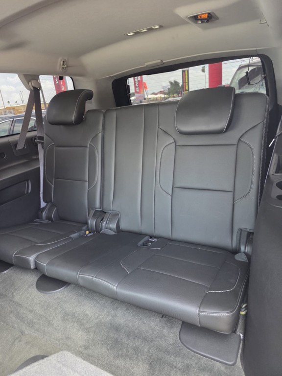 2015 Chevrolet Suburban Image 13