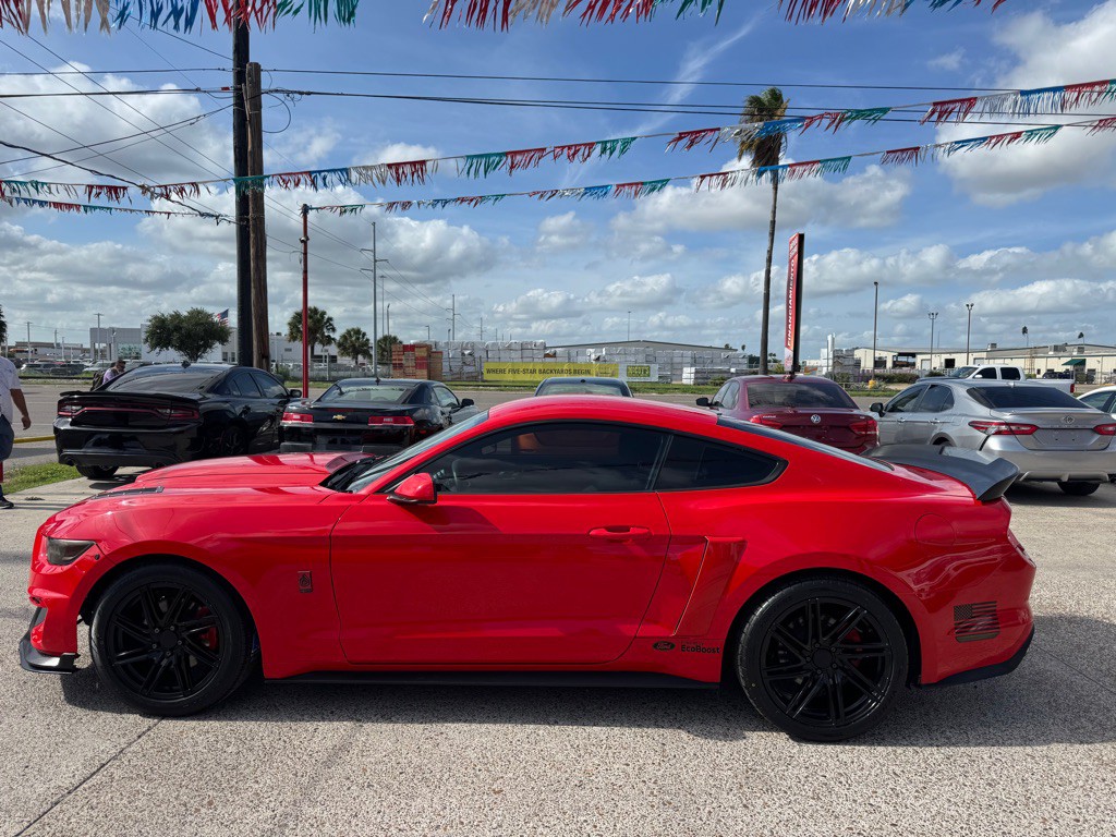 2016 Ford Mustang Image 2