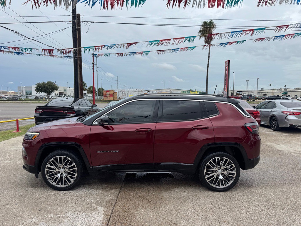 2022 Jeep Compass Image 2